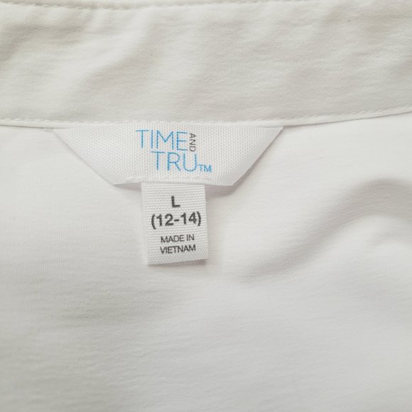 Time and Tru White Button Down Shirt Women's Large Preppy Career Casual Classic - Picture 4 of 12